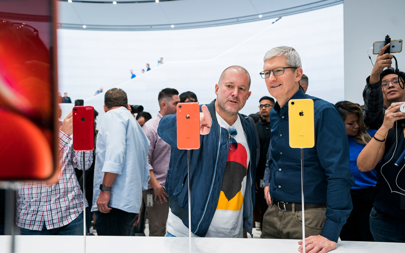 Jony Ive and Tim Cook at Apple Park.